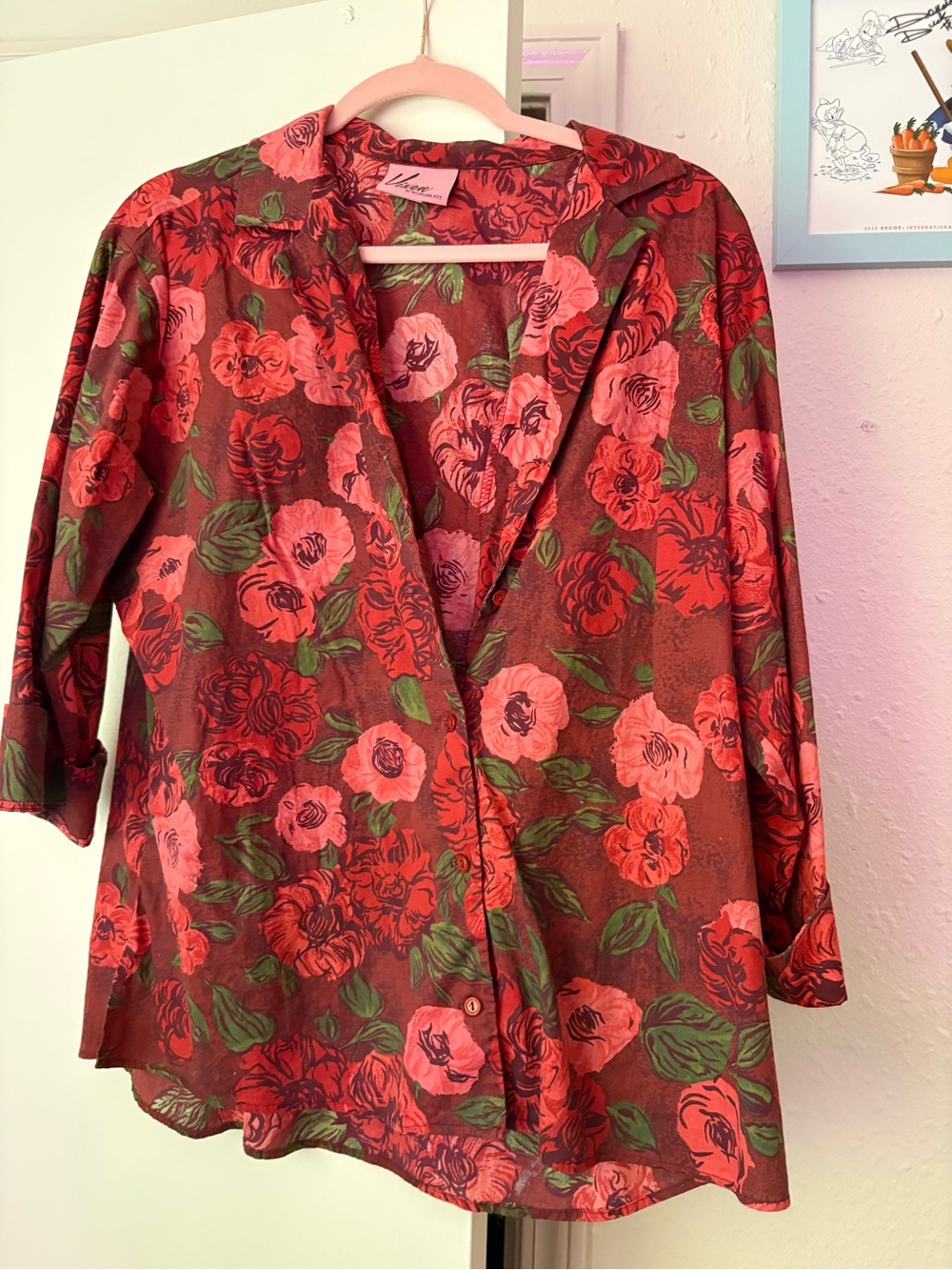 Vixen Micheline Pitt Edward Scissorhands Rose Button Top